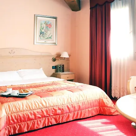 Il Tinello Hotel