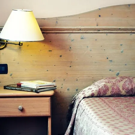 Il Tinello Otel Solagna